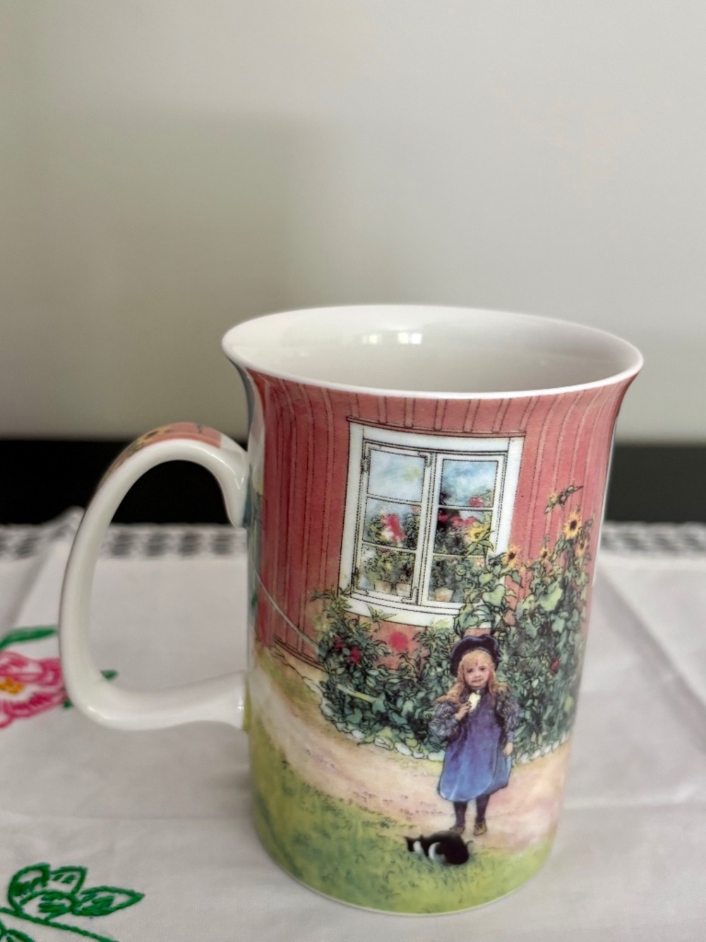 Vintage Carl Larsson Fine Bone China Mug Ashdene Sweden Art